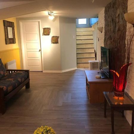 Apartament Chambre, Cuisine, Salon Et Salle De Bain Privees Saguenay Zewnętrze zdjęcie